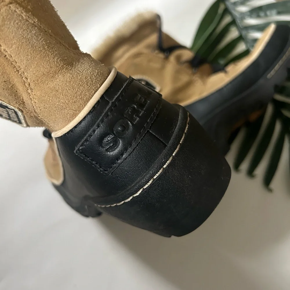 Sorel Tivoli III winter boot tan and brown size 6